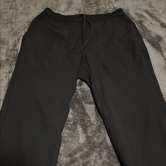 Lululemon Athletica Black ABC Sweatpants - Picture 4 of 7